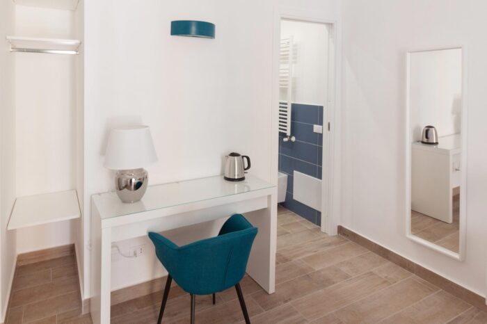 deluxe room wifi bathroom